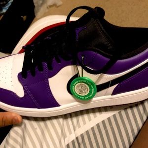 Shoes Jordan side 12